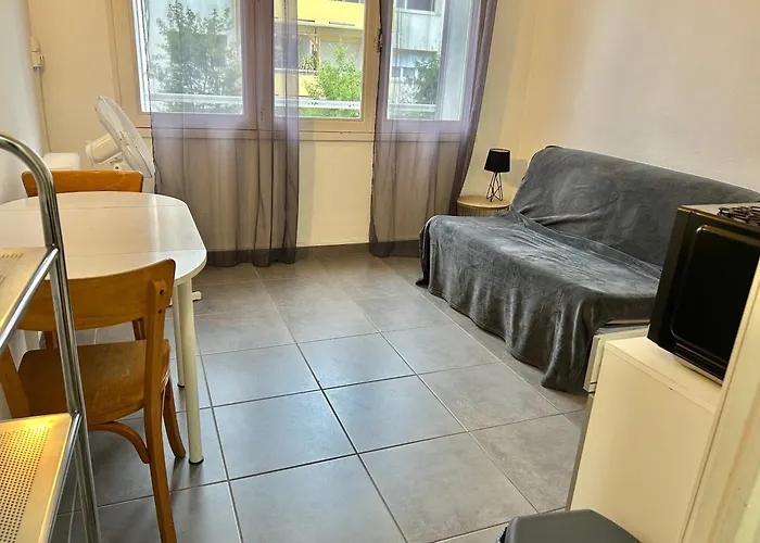 Studio Proche Centre, Gare Et Ecoles