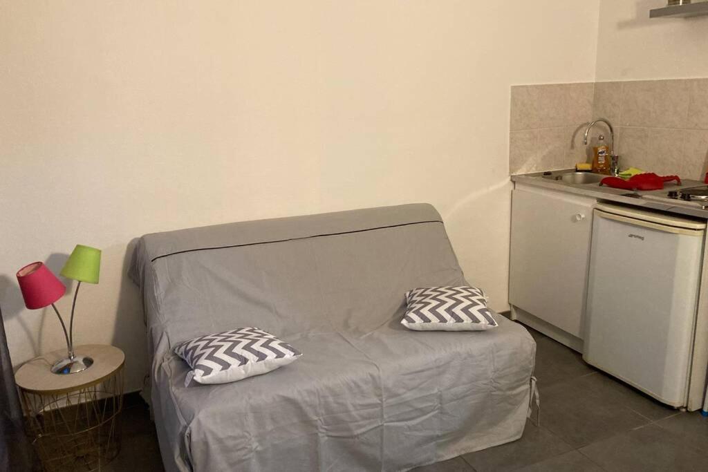 A 200m Du Centre Apartment Valence (Drome)