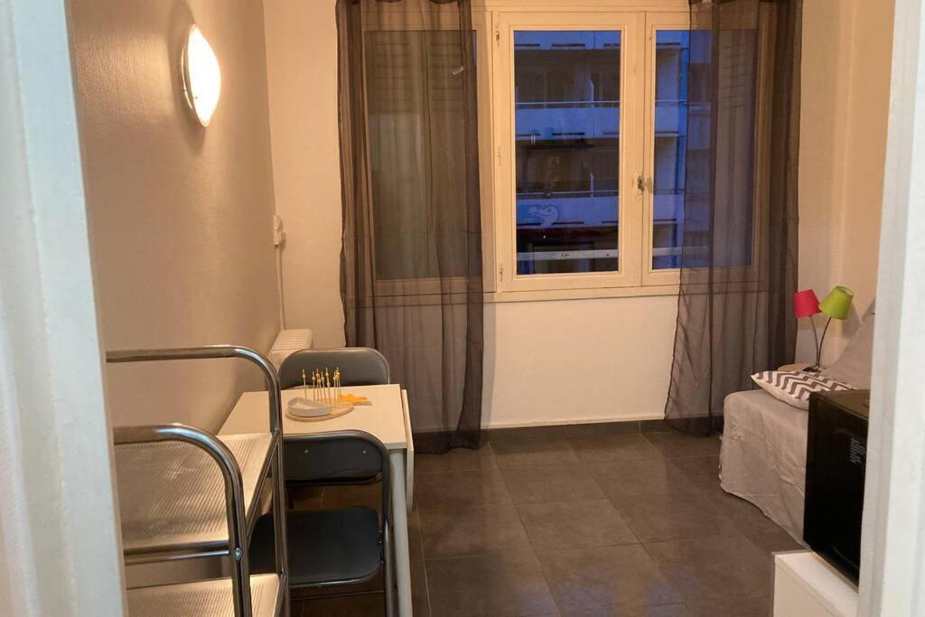 Apartment A 200m Du Centre *